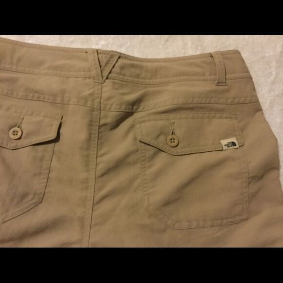 The north face women’s shorts size 10. Excellent - Picture 5 of 6